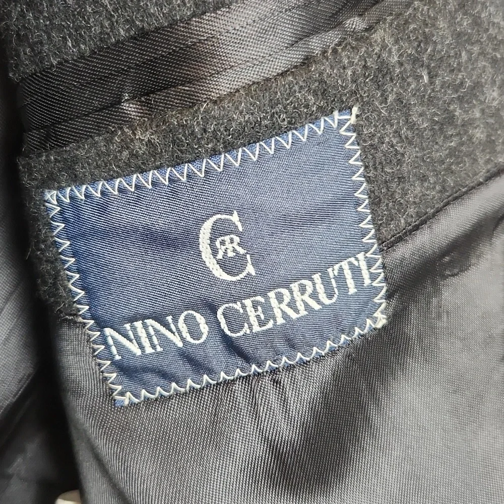 Nino Cerruti Charcoal Gray Wool and Cashmere Blend Long Coat 36S‎